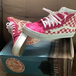 Brand new VANS never worn